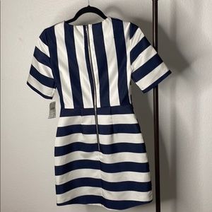 Cute brunch dress. Size 4. Never worn.